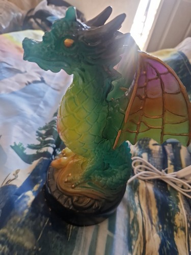 Dragon table lamp - table,